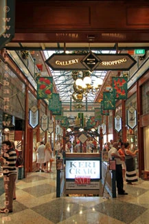 Restaurant Brisbane, arcade