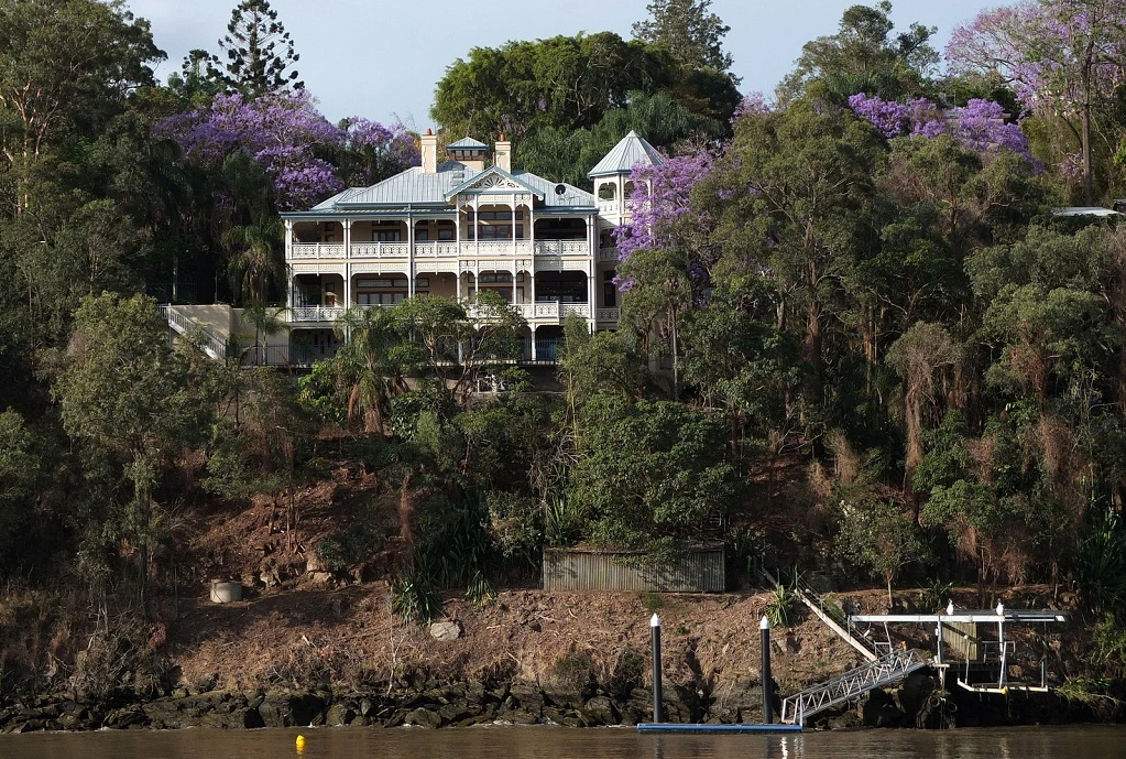 Brisbane River, queensland-style home Brisbane River, queensland-style home