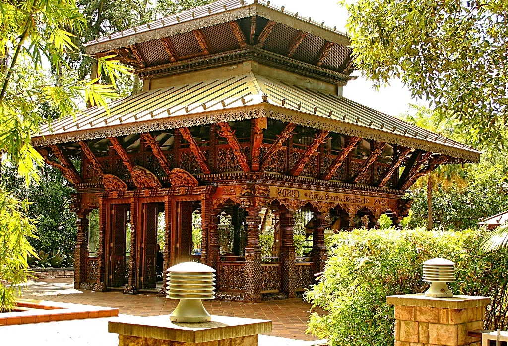History of Brisbane, Nepalese Temple and Expo 88