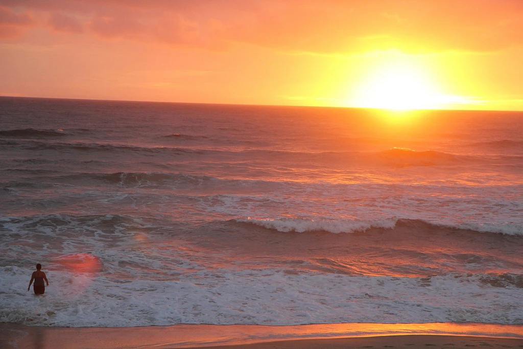 Surfers Paradise beach, Queensland, Australia